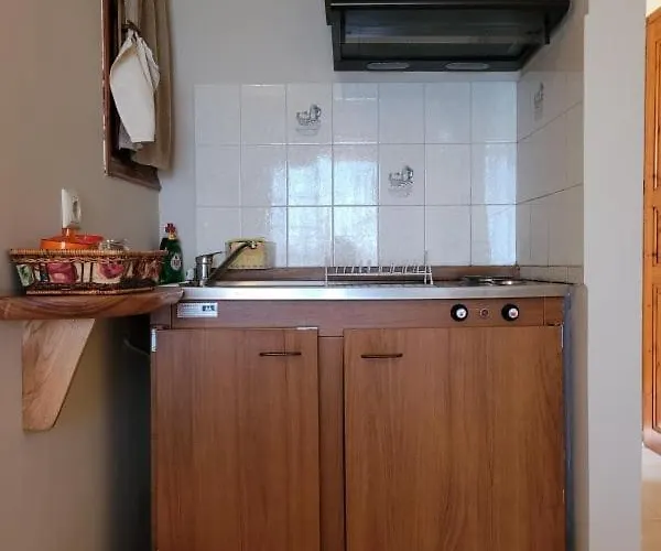 Irida Agios Ioannis (Thessaly)